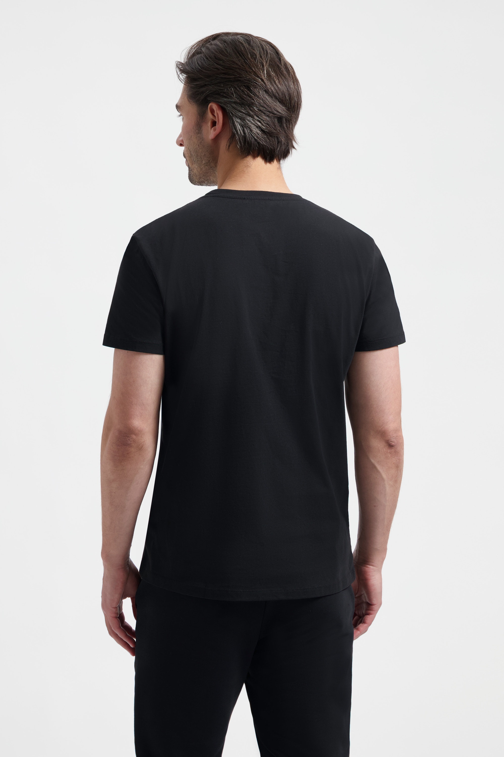 T-Shirt | Onyx Black